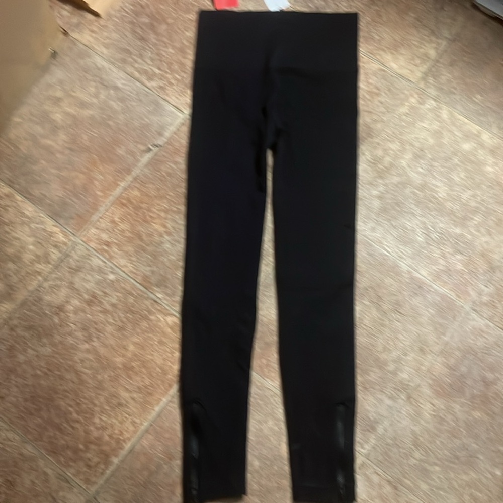 Spanx Seamless Side Zip Leggings - Picture 5 of 7